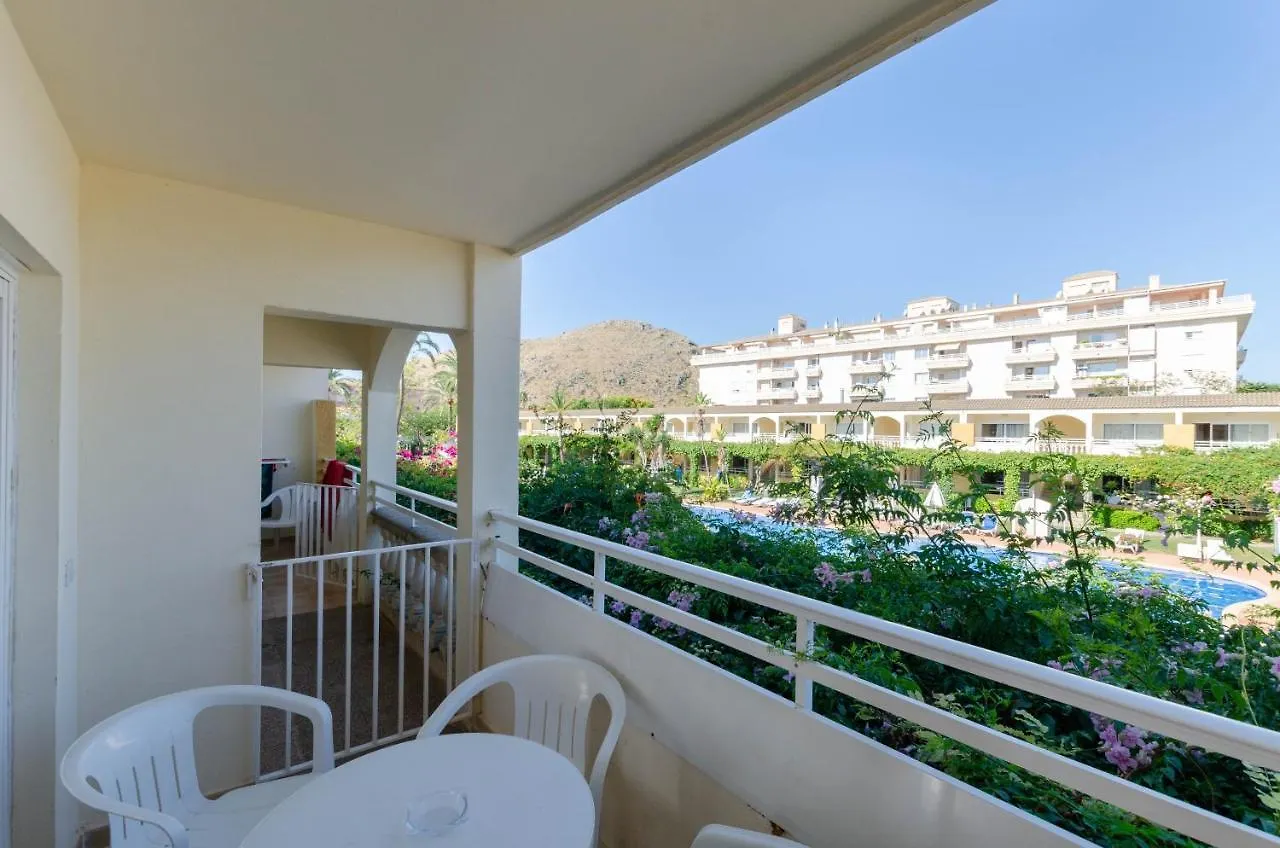 ***  Mariner Club Aparthotel Port de Alcudia  Spain