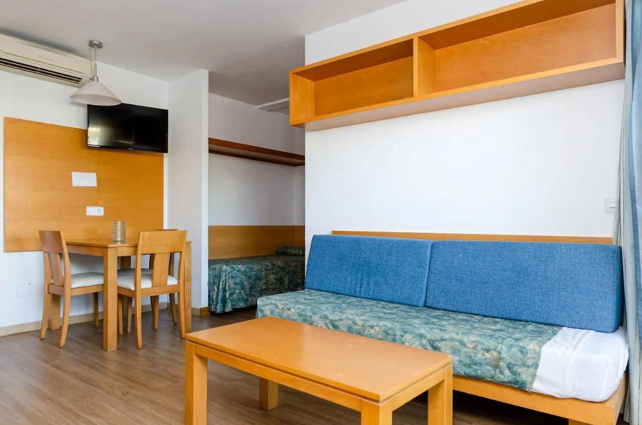 ***  Mariner Club Aparthotel Port de Alcudia  Spain