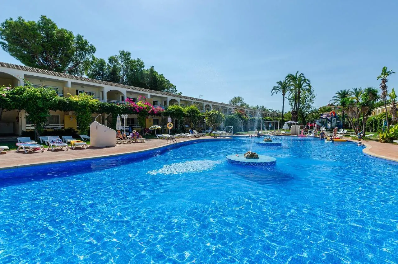 Mariner Club Aparthotel Port de Alcudia  Spain